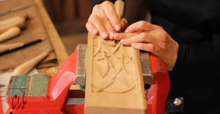 wood-carving-baranahonar